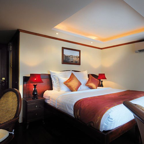 Mekong Prestige Junior Suite.jpg